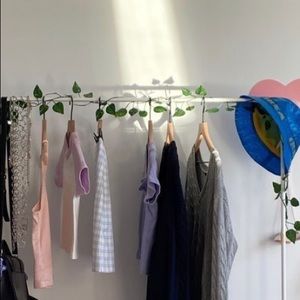 Meet your Posher, Ella